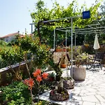 Anica Apartament *