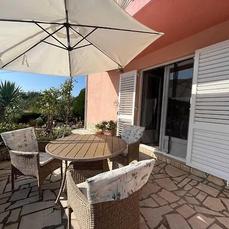 Apartman Anica *