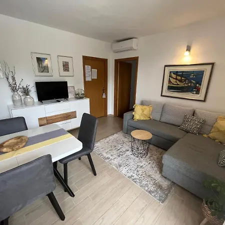 Apartament Anica